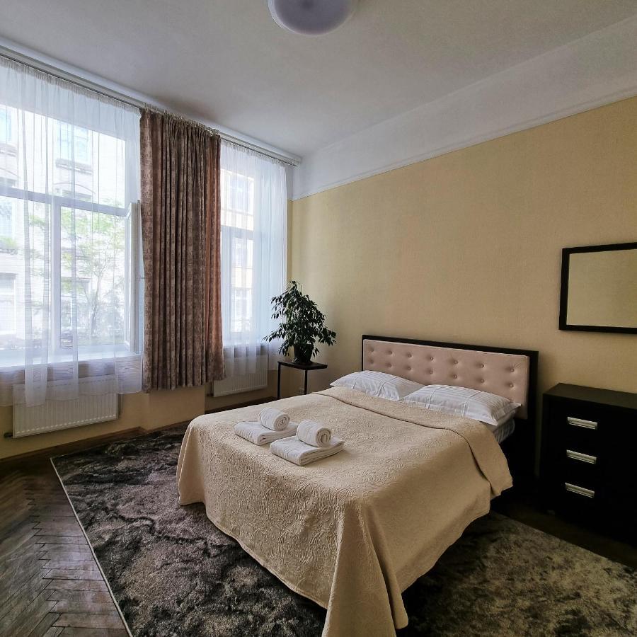 Cozy Apartment Lviv Exterior photo