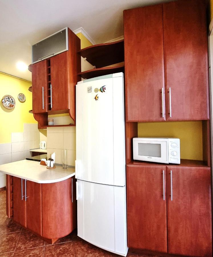 Cozy Apartment Lviv Exterior photo
